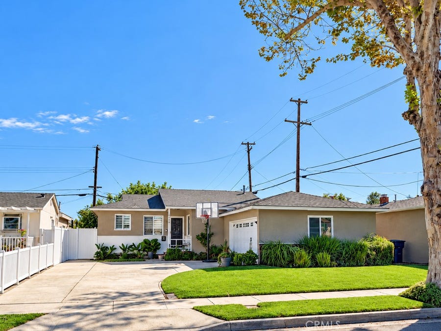 Property photo for 18406 Florwood Avenue, Torrance, CA