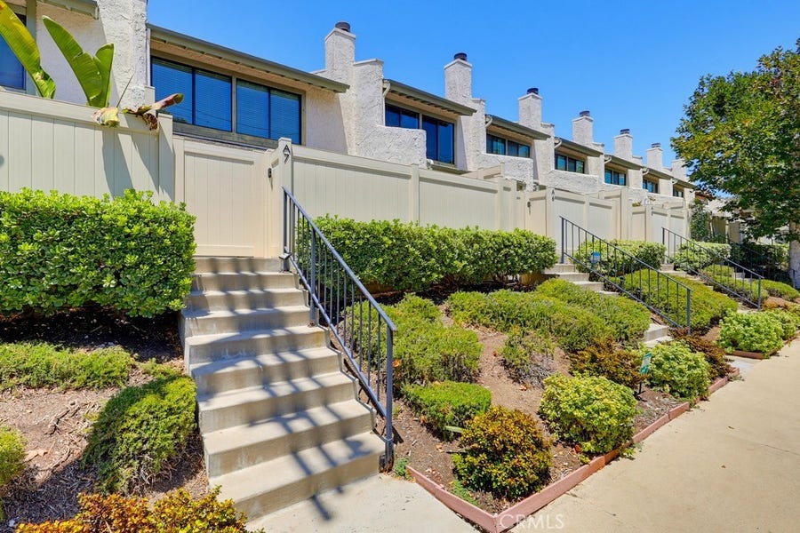 Property photo for 5269 Colodny Drive, #7, Agoura Hills, CA