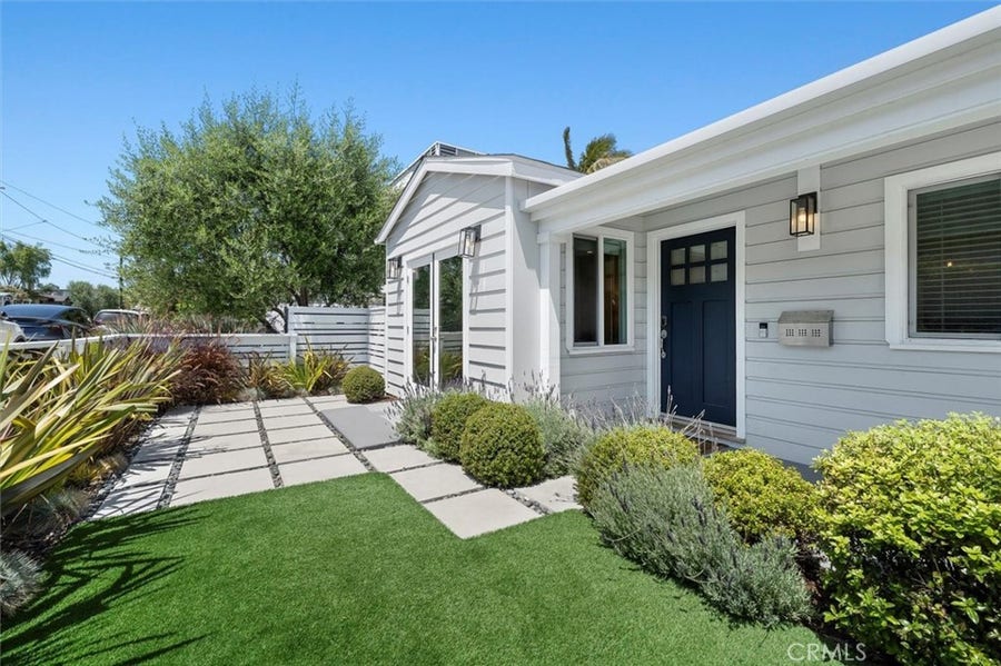 Property photo for 1430 Bonnie Brae, Hermosa Beach, CA