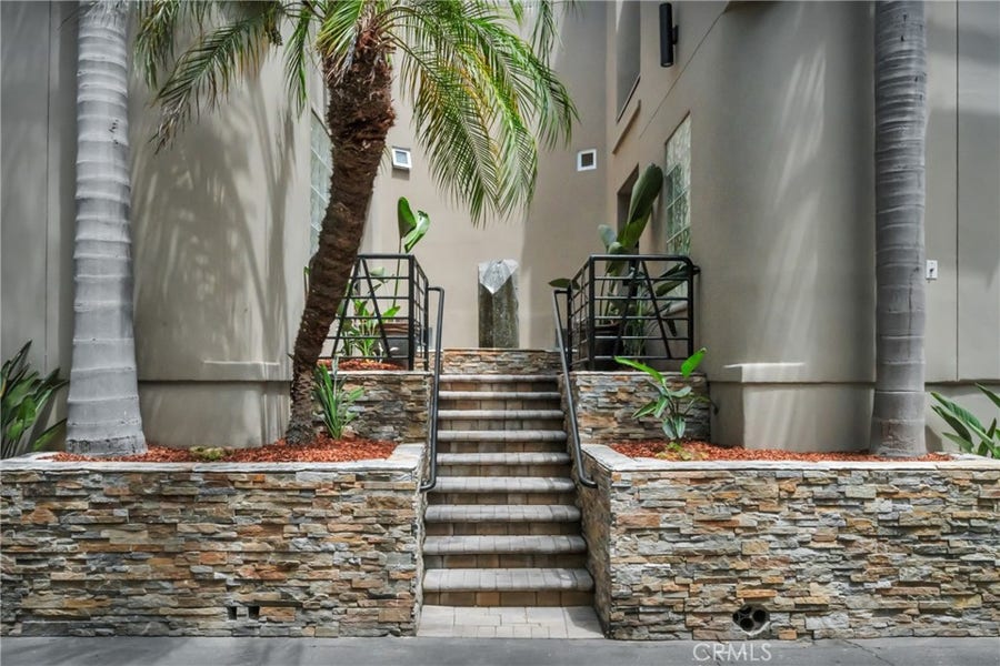Property photo for 417 23rd Street, Manhattan Beach, CA