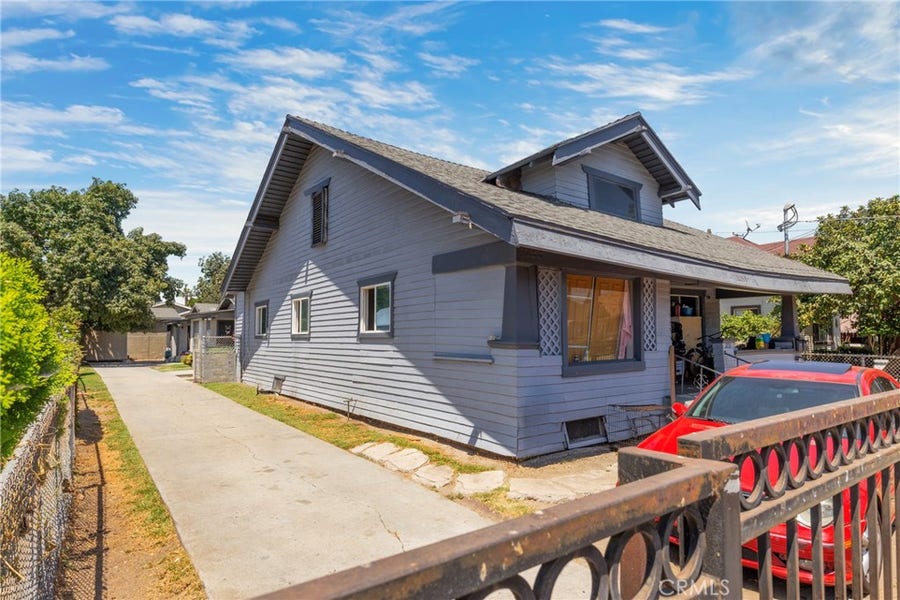 Property photo for 1253 E 46th, Los Angeles, CA