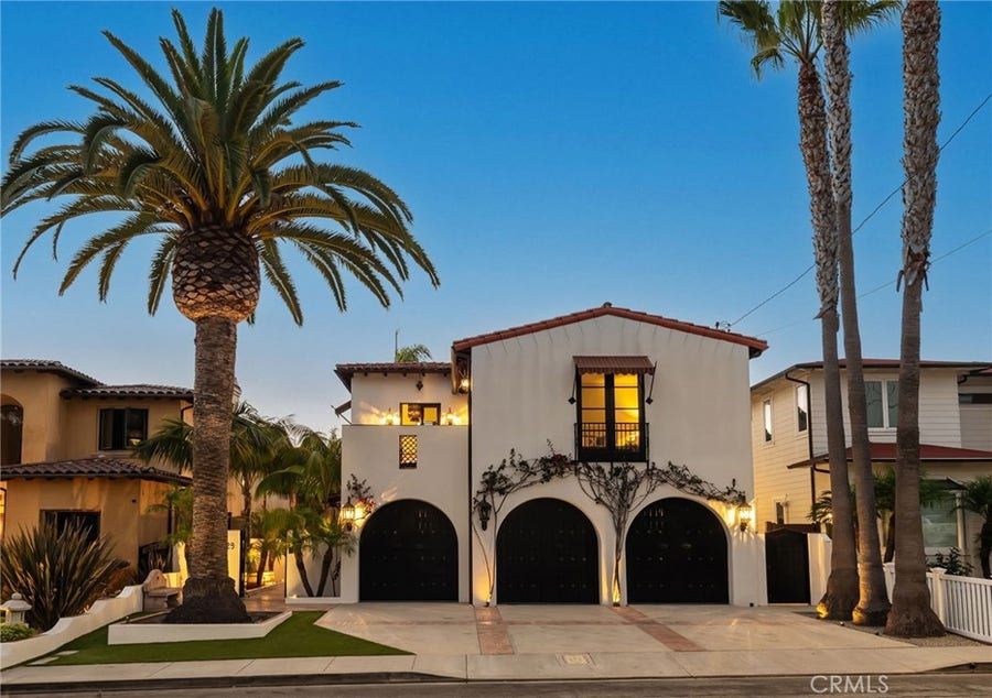 Property photo for 1029 10th Street, Manhattan Beach, CA