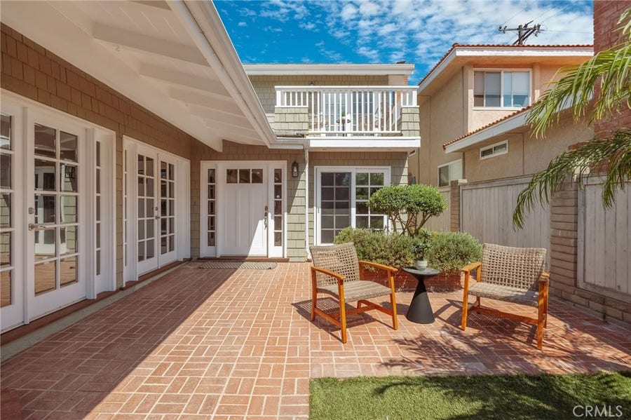 Property photo for 3504 N Poinsettia Avenue, Manhattan Beach, CA