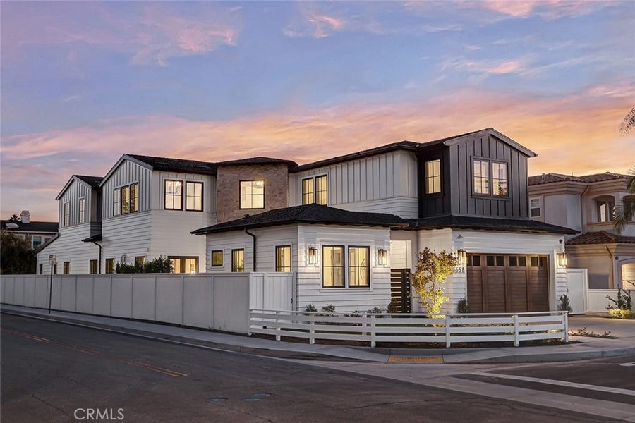 Property photo for 1658 Ruhland Ave, Manhattan Beach, CA