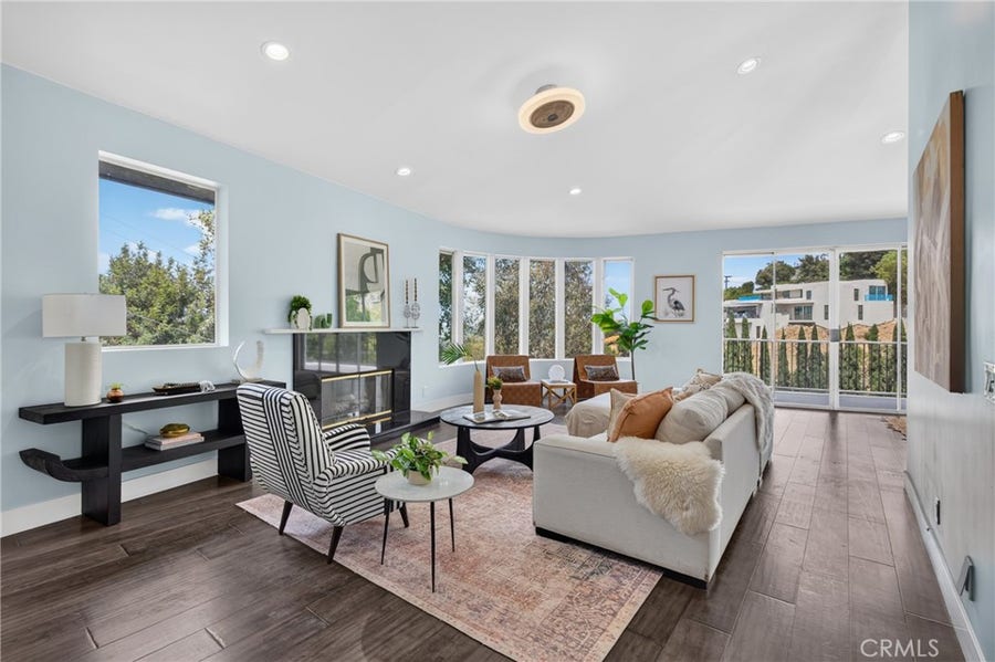 Property photo for 11411 Decente Court, Studio City, CA