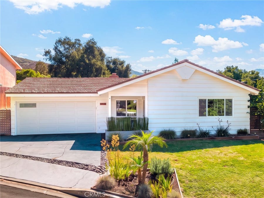 Property photo for 460 Mount Carmel Drive, Glendale, CA