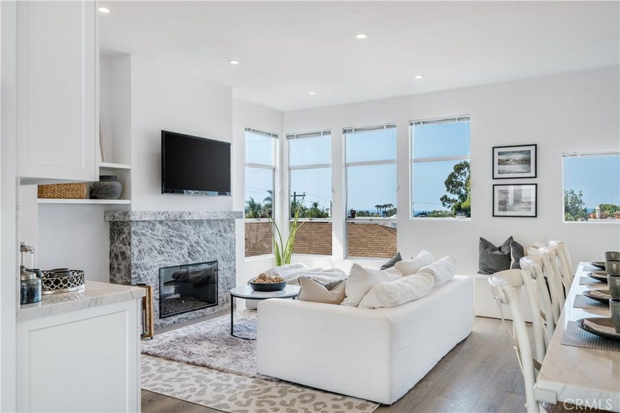 Property photo for 647 1st Place, Hermosa Beach, CA