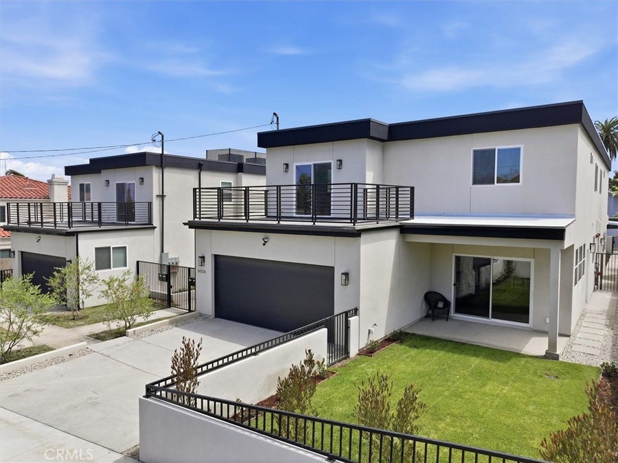 Property photo for 24228 Ocean Avenue, Torrance, CA