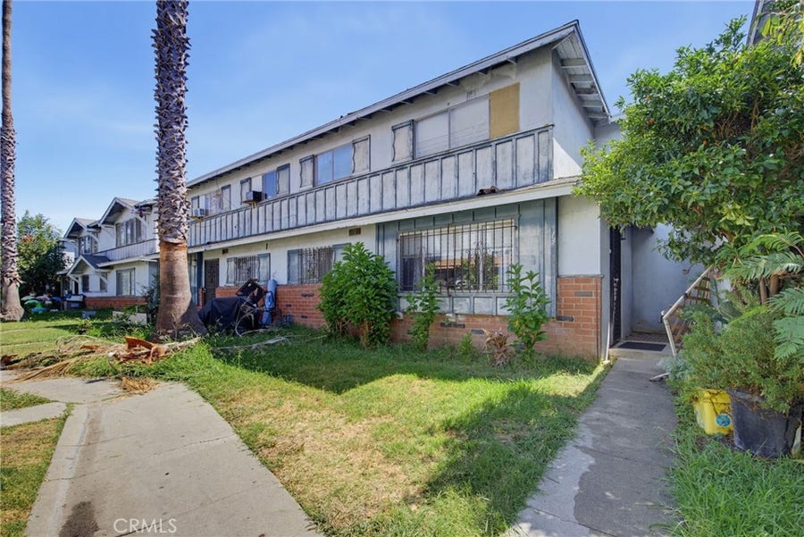 Property photo for 13 Paradise N Vly, Carson, CA