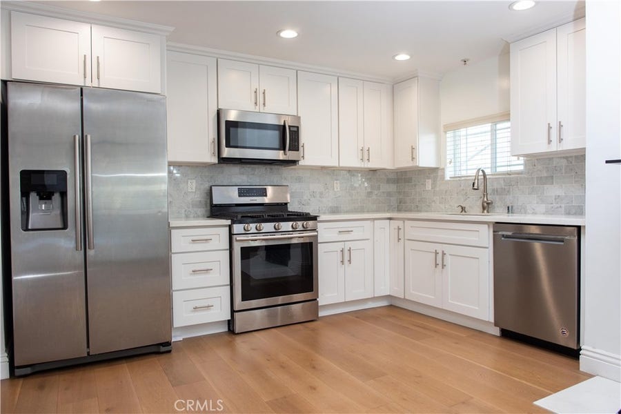 Property photo for 815 S Harvard Boulevard, #201, Los Angeles, CA