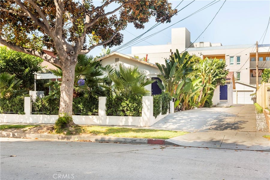 Property photo for 239 W Hillcrest, Inglewood, CA