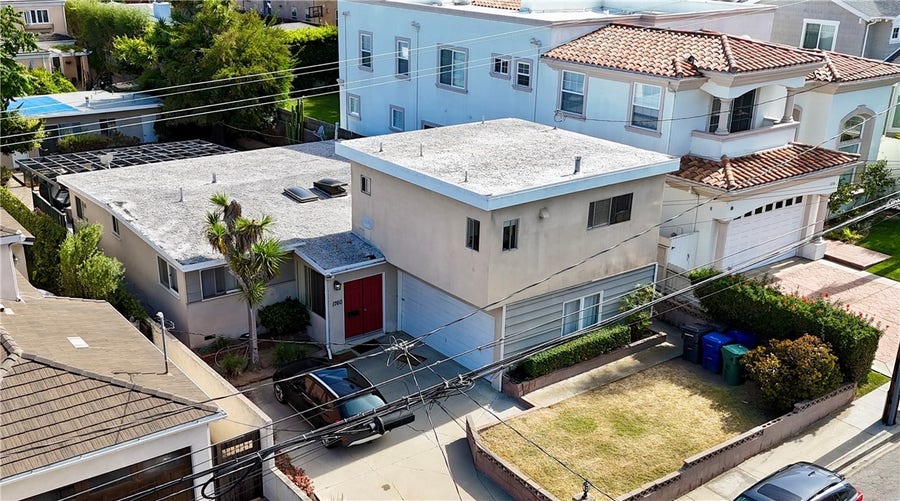 Property photo for 1760 Ruhland Avenue, Manhattan Beach, CA