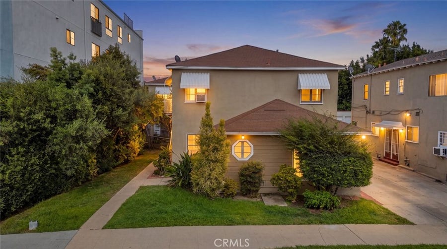 Property photo for 110 S Kings Rd, Los Angeles, CA