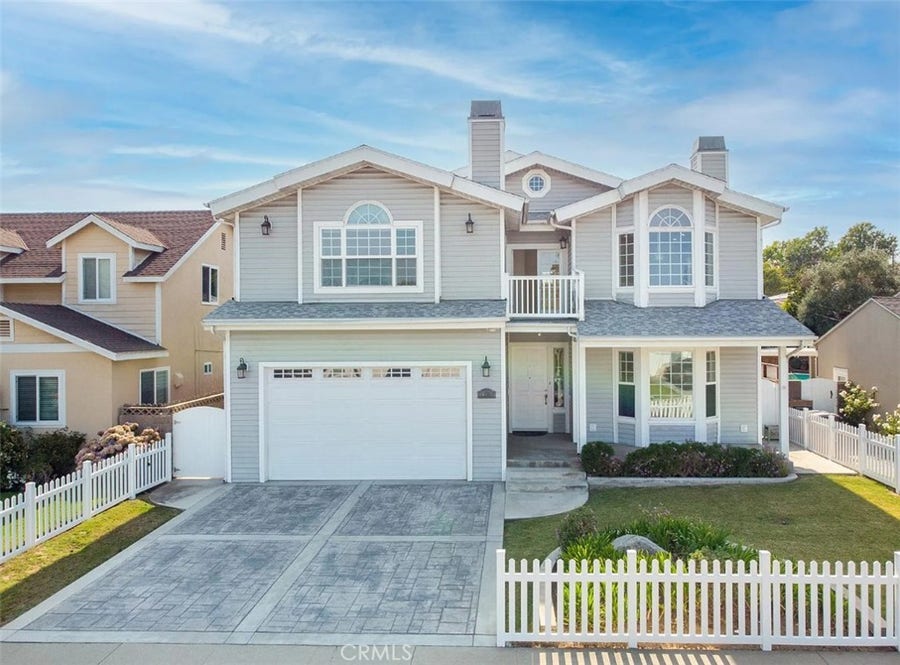 Property photo for 635 Bungalow Drive, El Segundo, CA