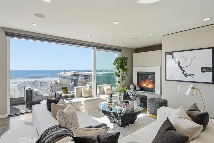 Property photo for 2406 Ocean Drive, Manhattan Beach, CA
