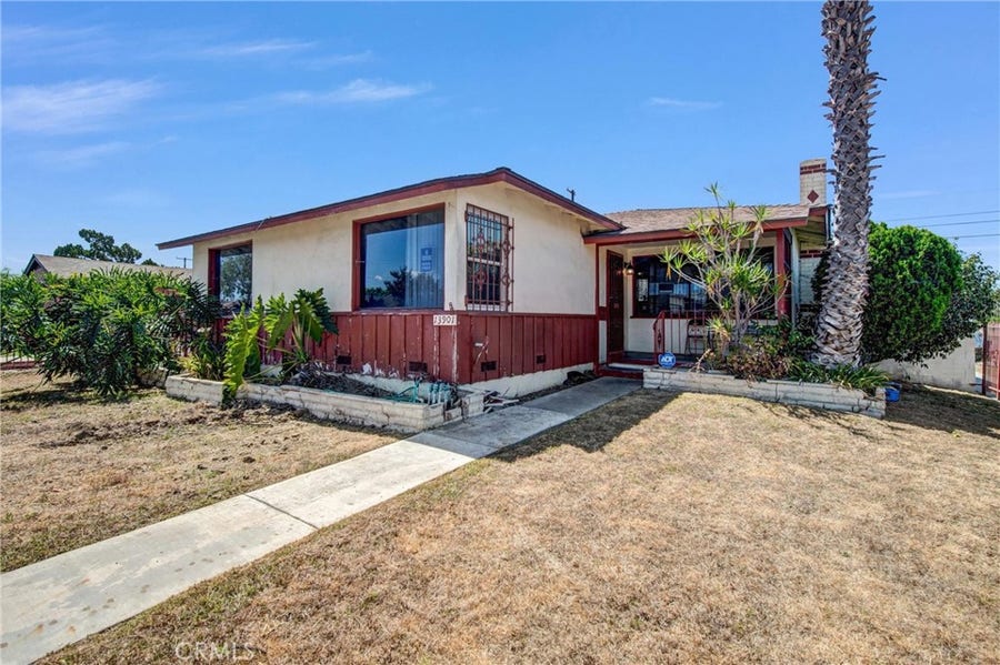 Property photo for 13901 Spinning, Gardena, CA