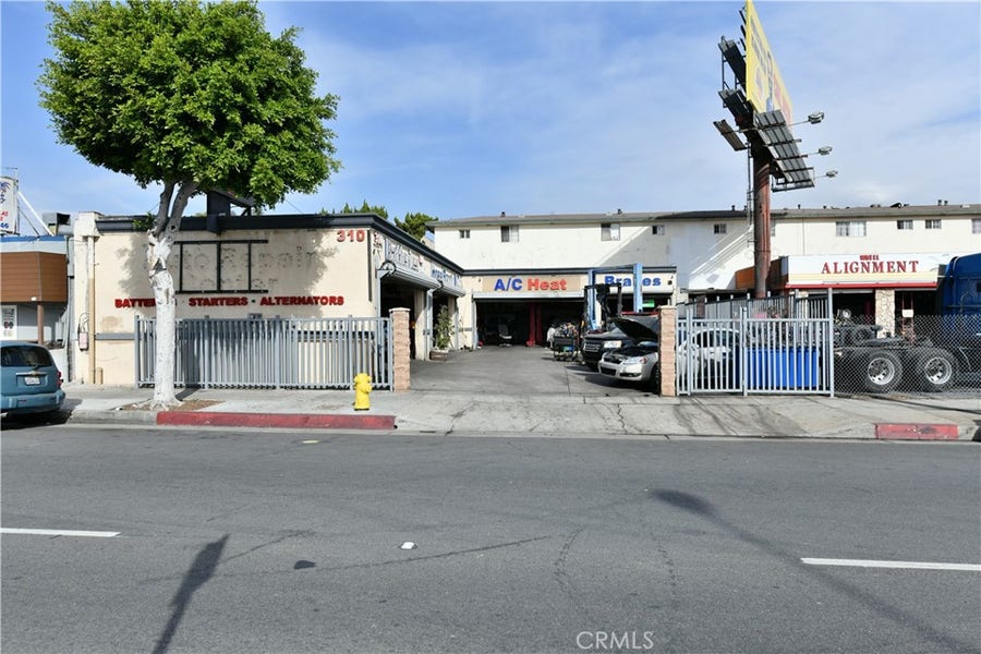Property photo for 310 N La Brea, Inglewood, CA
