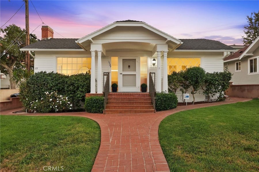 Property photo for 1129 W 9th Street W, San Pedro, CA