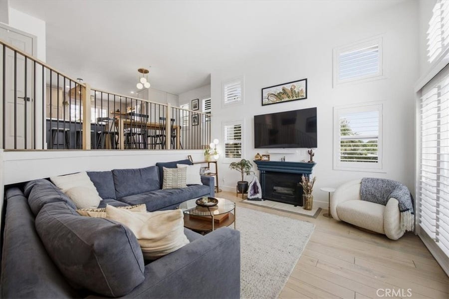 Property photo for 1373 E Grand Avenue, #E, El Segundo, CA