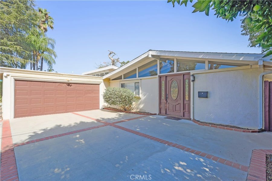 Property photo for 19841 Hamlin Street, Woodland Hills, CA