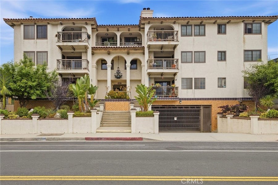 Property photo for 1150 W 13th Street, #206, San Pedro, CA