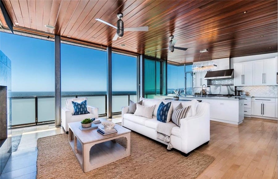 Property photo for 3316 Crest Drive, Manhattan Beach, CA