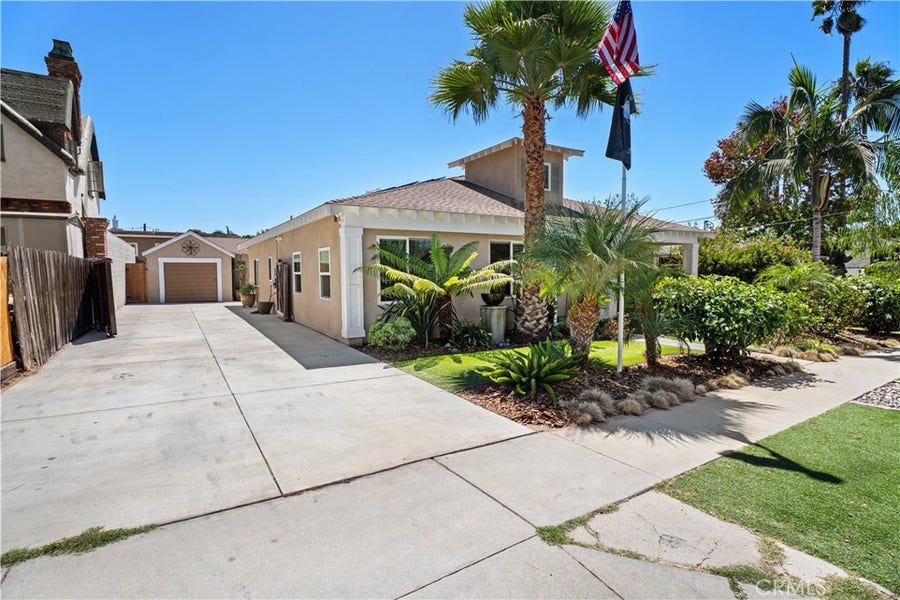 Property photo for 526 E Maple, El Segundo, CA