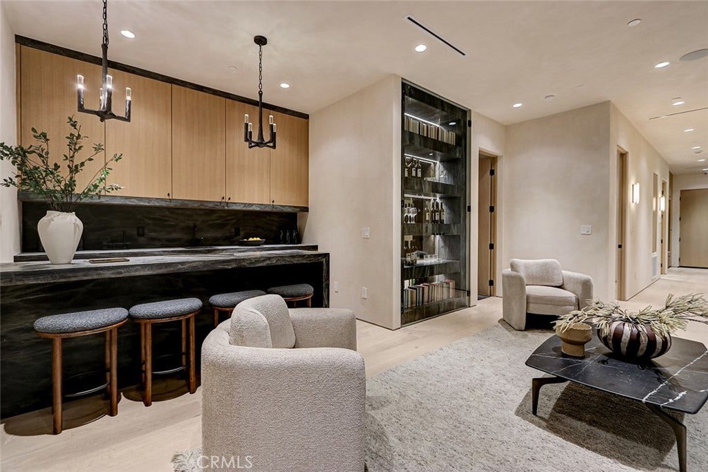 1404 Manhattan, Manhattan Beach, CA 90266 1404 Manhattan, Manhattan Beach, CA 90266