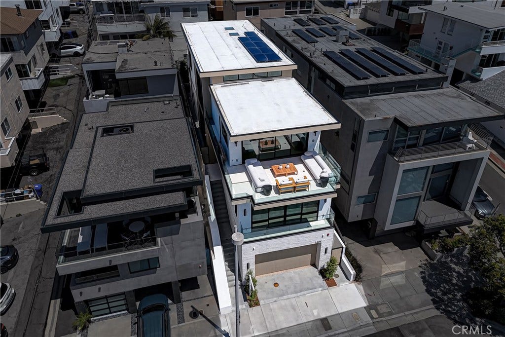 1404 Manhattan, Manhattan Beach, CA 90266 1404 Manhattan, Manhattan Beach, CA 90266