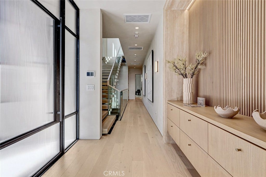 1404 Manhattan, Manhattan Beach, CA 90266 1404 Manhattan, Manhattan Beach, CA 90266