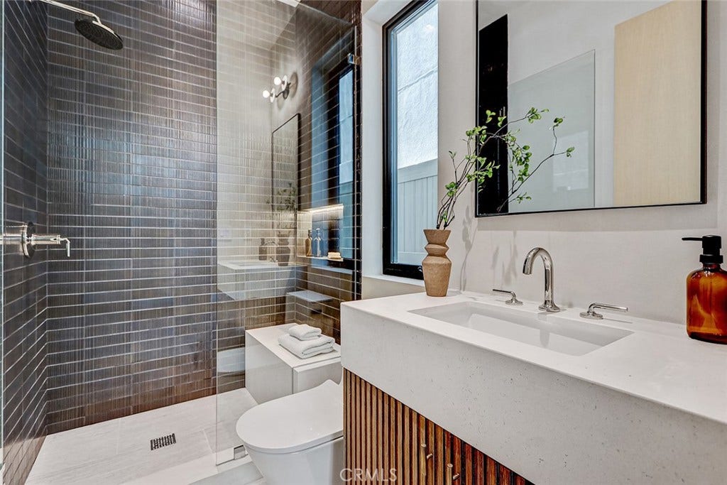 1404 Manhattan, Manhattan Beach, CA 90266 1404 Manhattan, Manhattan Beach, CA 90266