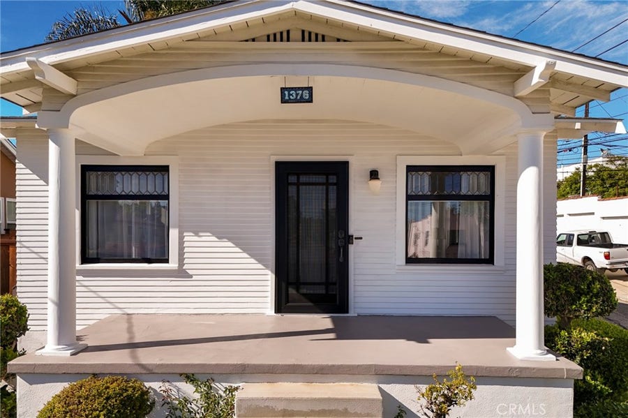 Property photo for 1376 W 10th, Los Angeles, CA