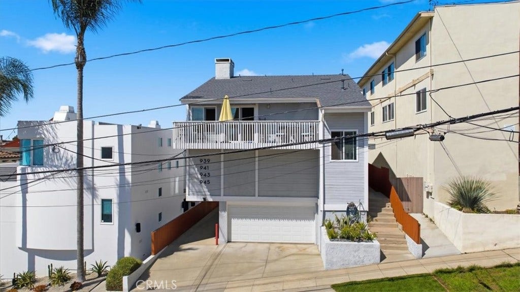 941 1st Street, Hermosa Beach, CA 90254