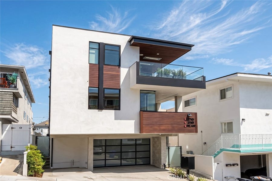Property photo for 218 14th Street, Manhattan Beach, CA