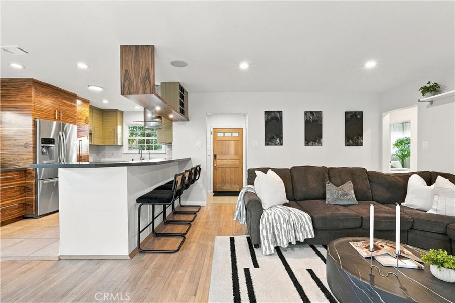 Property photo for 3440 Canehill Avenue, Long Beach, CA