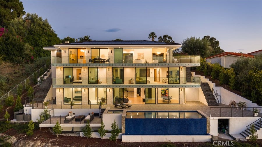 Property photo for 1565 Via Leon, Palos Verdes Estates, CA