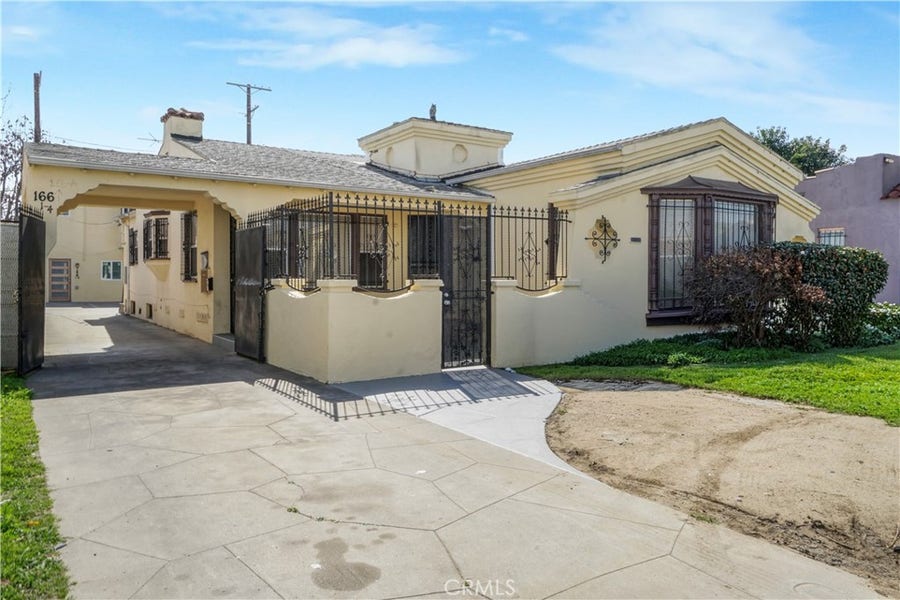 Property photo for 162 W 65th Street, Los Angeles, CA