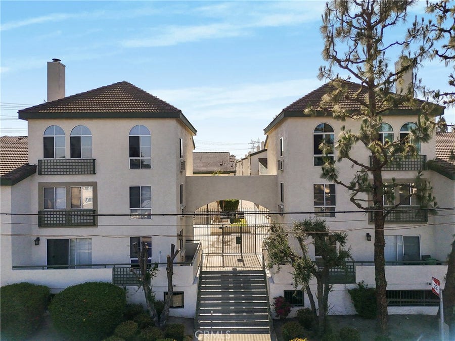 Property photo for 15000 Downey Avenue, #337, Paramount, CA