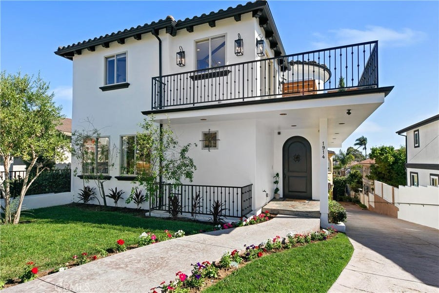 Property photo for 1914 Gates, #A, Redondo Beach, CA