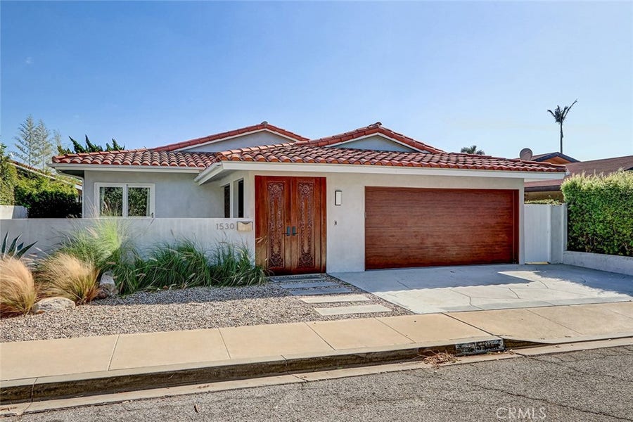 Property photo for 1530 Marine Avenue, Manhattan Beach, CA