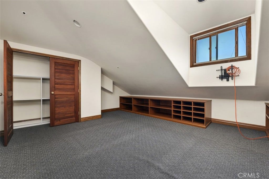 1464 Via Cresta, Pacific Palisades, CA 90272