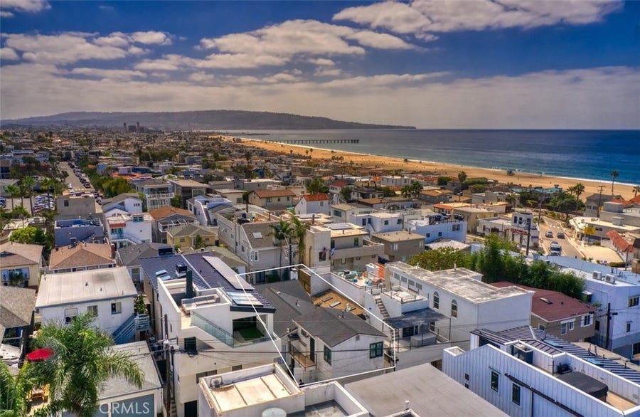 Property photo for 231 27th, Hermosa Beach, CA