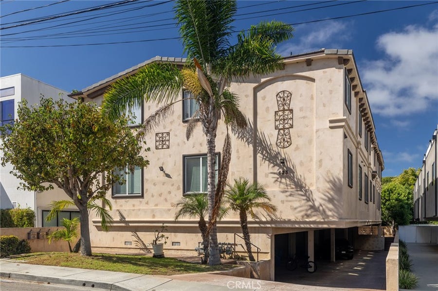 Property photo for 623 Aviation Way, #D, Manhattan Beach, CA