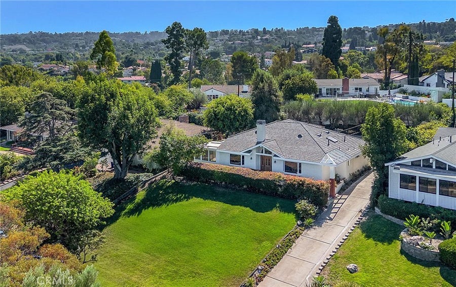 Property photo for 10 Palos Verdes Lane, Palos Verdes Peninsula, CA