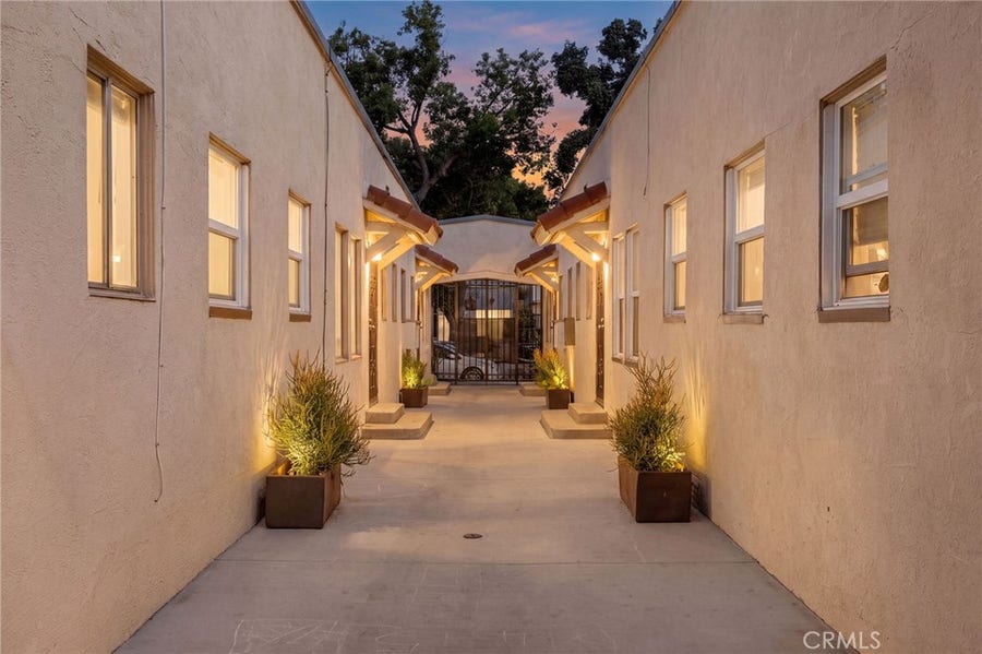 Property photo for 324 W Opp, Wilmington, CA