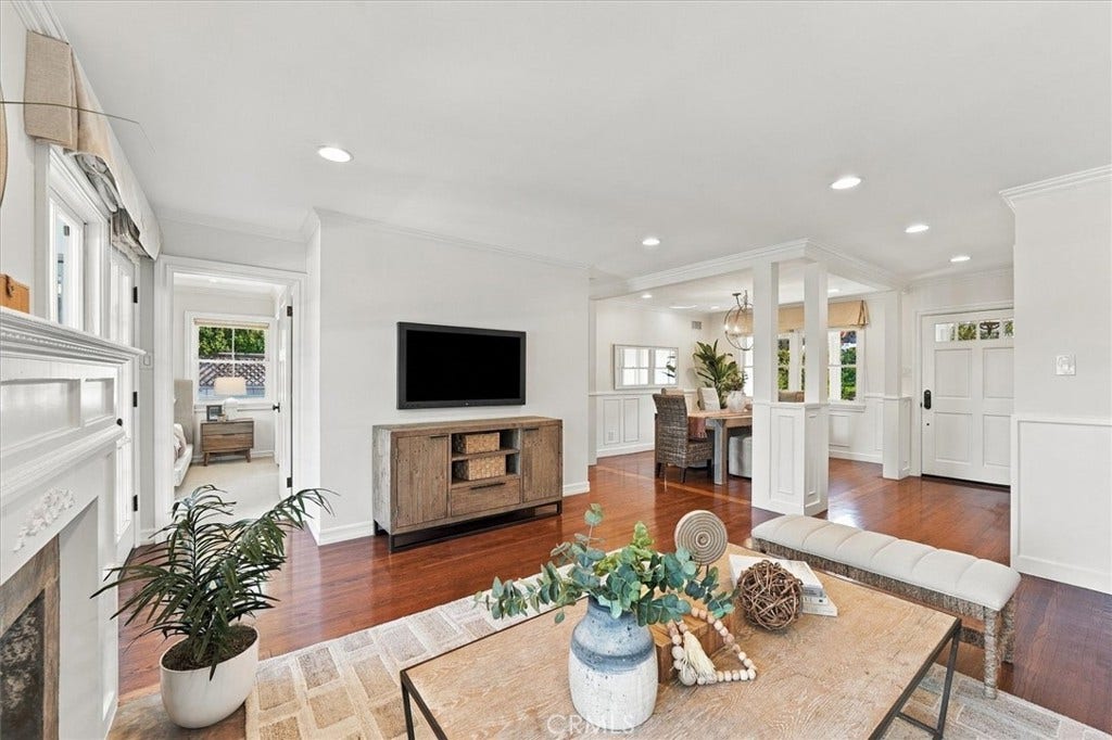 4021 Via Valmonte, Palos Verdes Estates, CA 90274 4021 Via Valmonte, Palos Verdes Estates, CA 90274