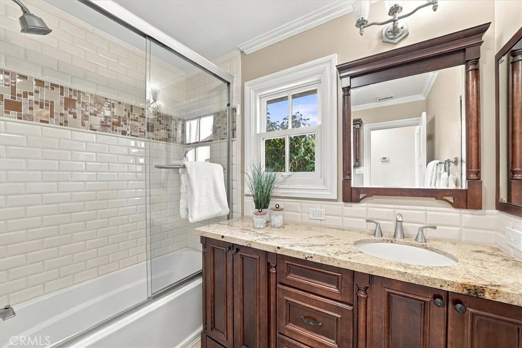 4021 Via Valmonte, Palos Verdes Estates, CA 90274 4021 Via Valmonte, Palos Verdes Estates, CA 90274