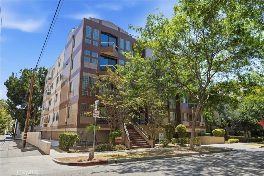 Property photo for 120 S Crescent, #104, Beverly Hills, CA