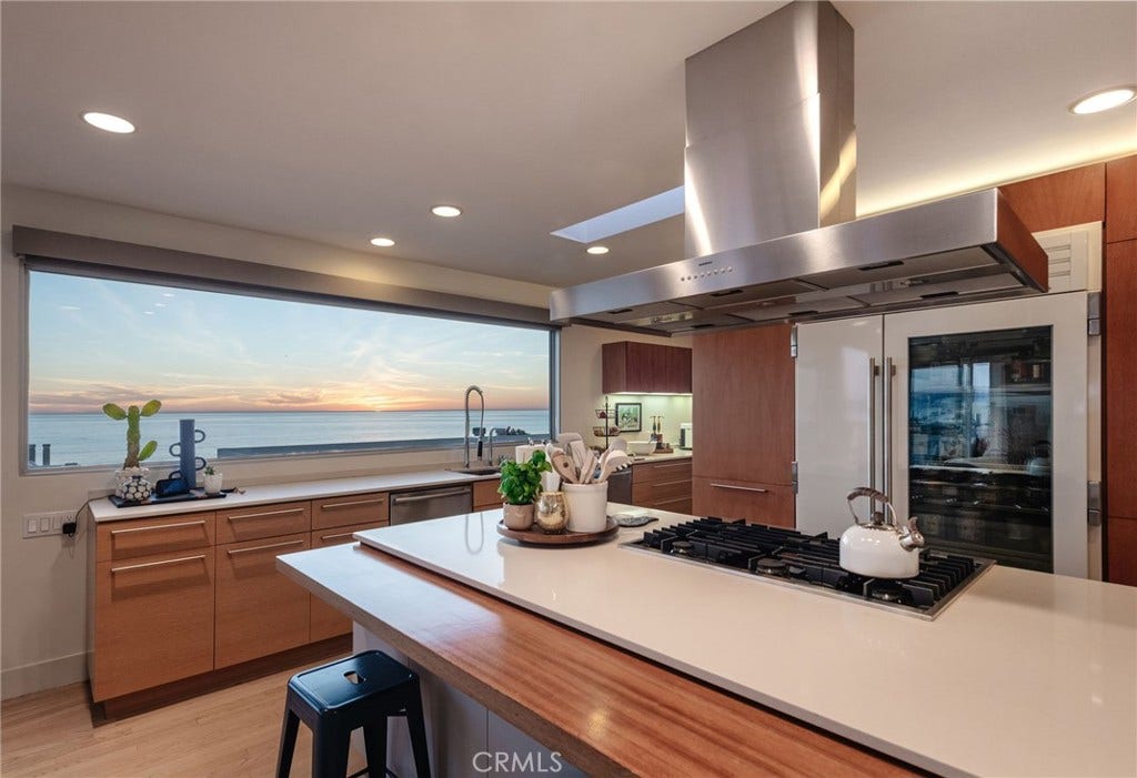 121 16th Street, Manhattan Beach, CA 90266