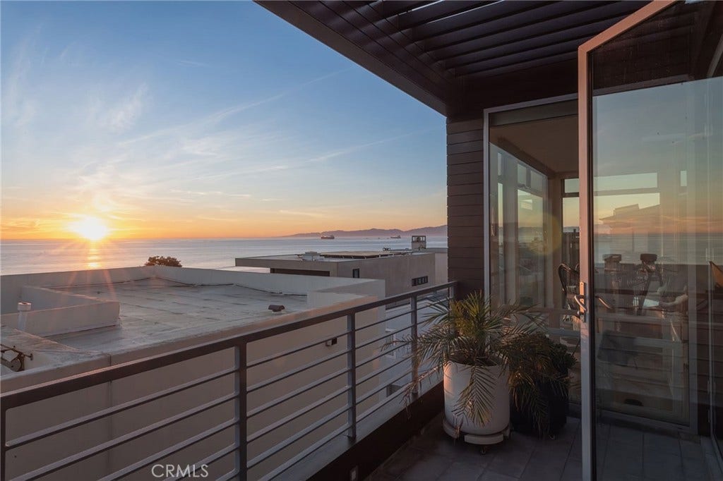121 16th Street, Manhattan Beach, CA 90266
